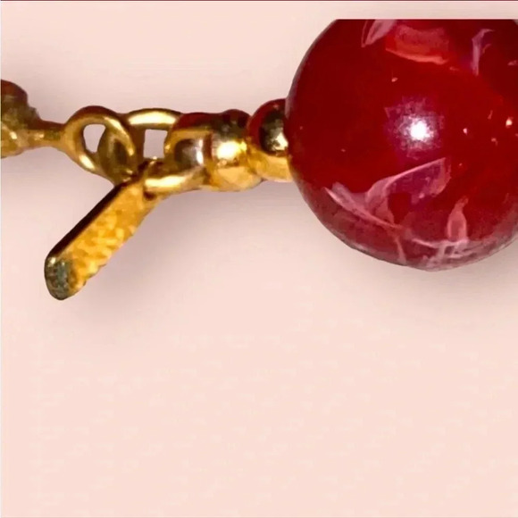 Vintage Monet Red Gold Plastic Bead Necklaces Lot of 2 - Picture 6 of 7